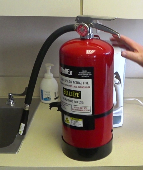 MOB 717 Monthly Fire Extinguisher Checks (EC.02.03.05 EP15)                                                                                                                            For additional guidance of Fire Extinguishers, see NFPA 10-2013: 7.2.2, 7.2.4