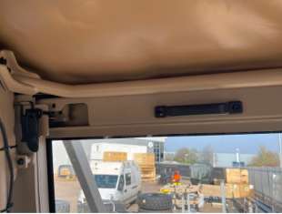 RH windscreen inner handle.PNG