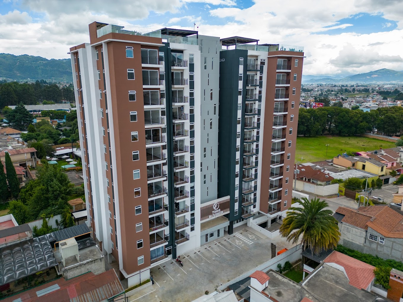 Inspección de Jardinería y Paisajismo Edificio Torre La Floresta