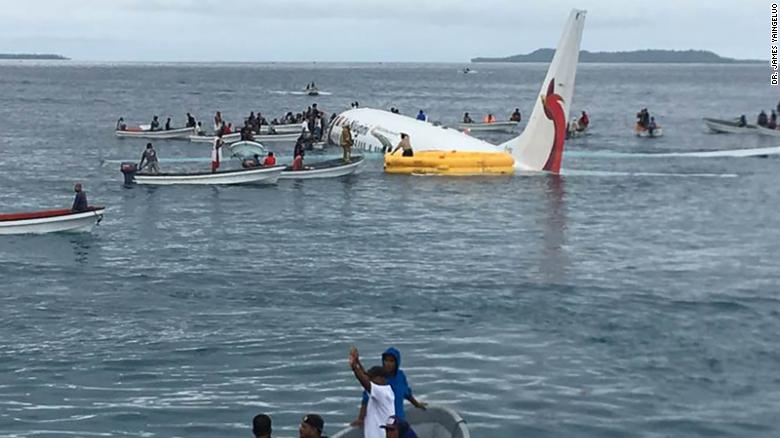 UK RFFS (WG 10) incident safety  Arrival checklist for Water and Mud Incidents - duplicate